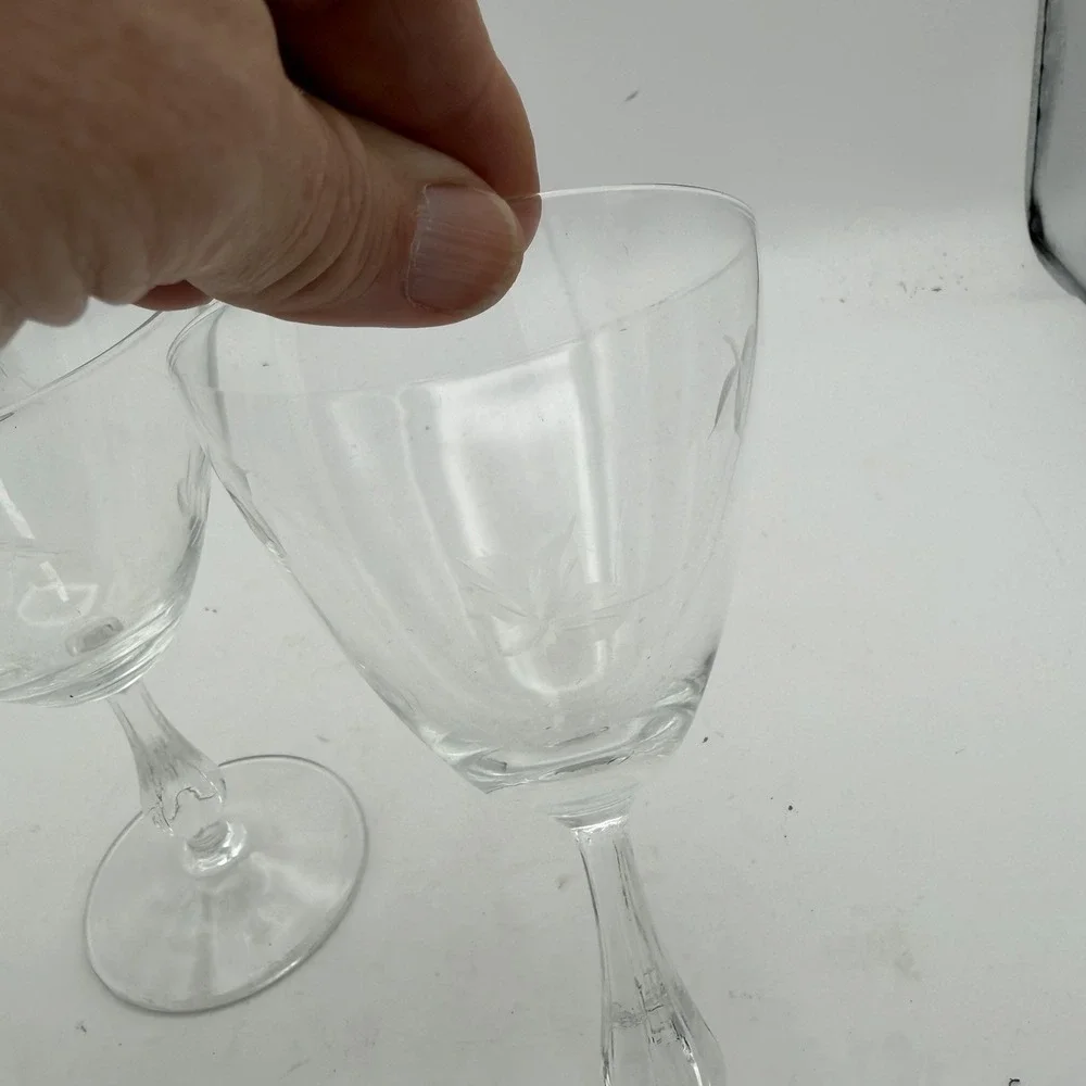 2 Vtg Libbey Glass Wheat Etched Design Wine or Sherbert 6